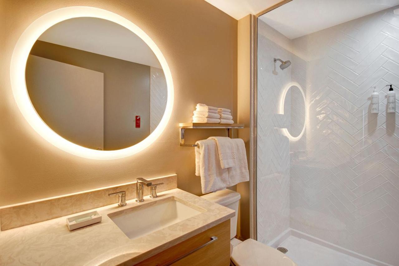 Towneplace Suites By Marriott Cincinnati Airport South ฟลอเรนซ์ ภายนอก รูปภาพ